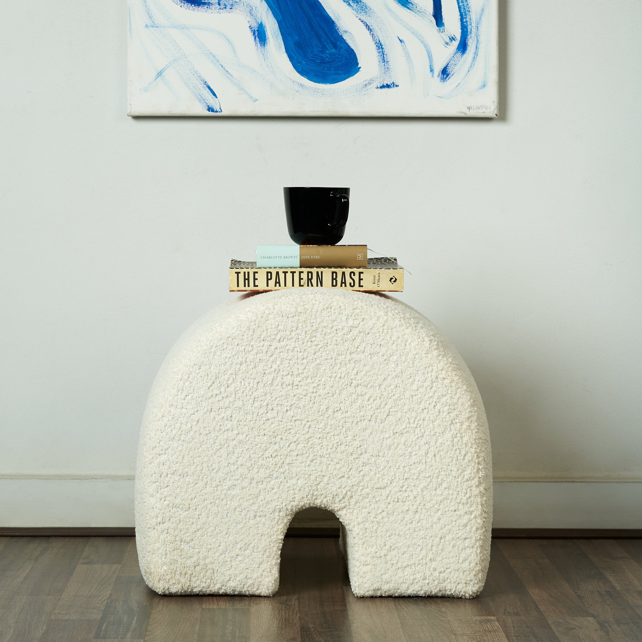 Uverse Stool