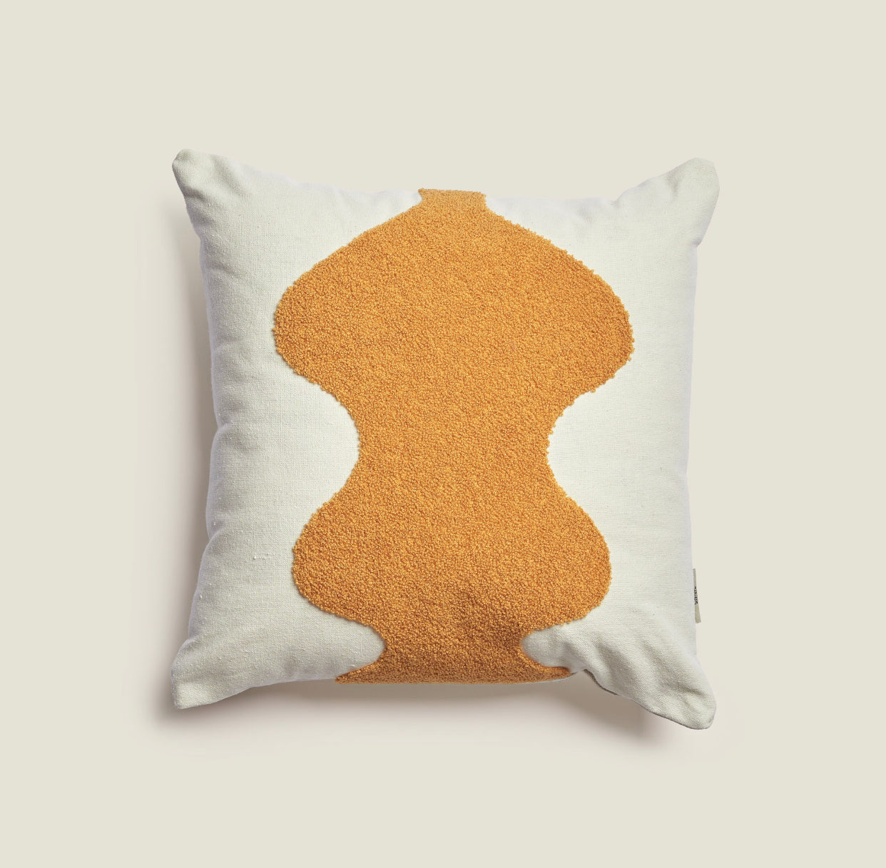 Dixie - Tufted Cushion