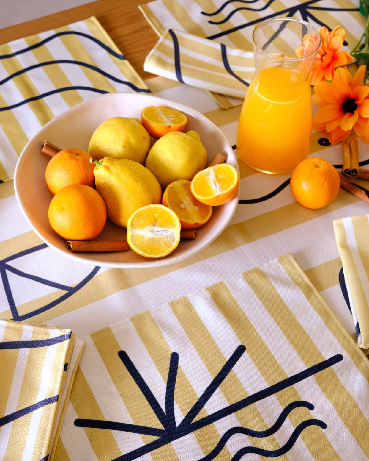 Montra In Yellow Set-Table Runner. Placemats. Napkins.